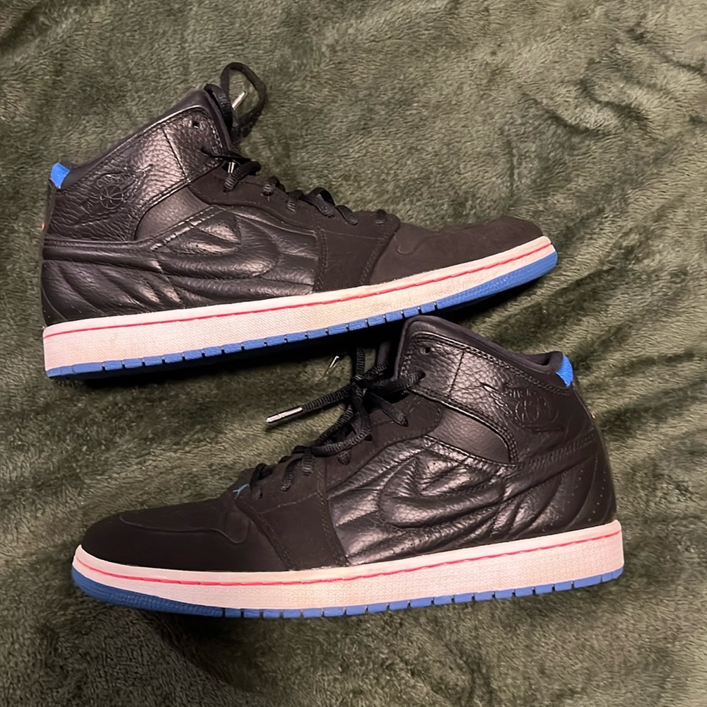 Nike Air Jordan 1 Retro ‘99 size 11.5